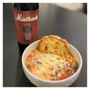 <a href="https://cleanfoodandwine.com/keto-pizza-soup/">Keto Pizza Soup</a>